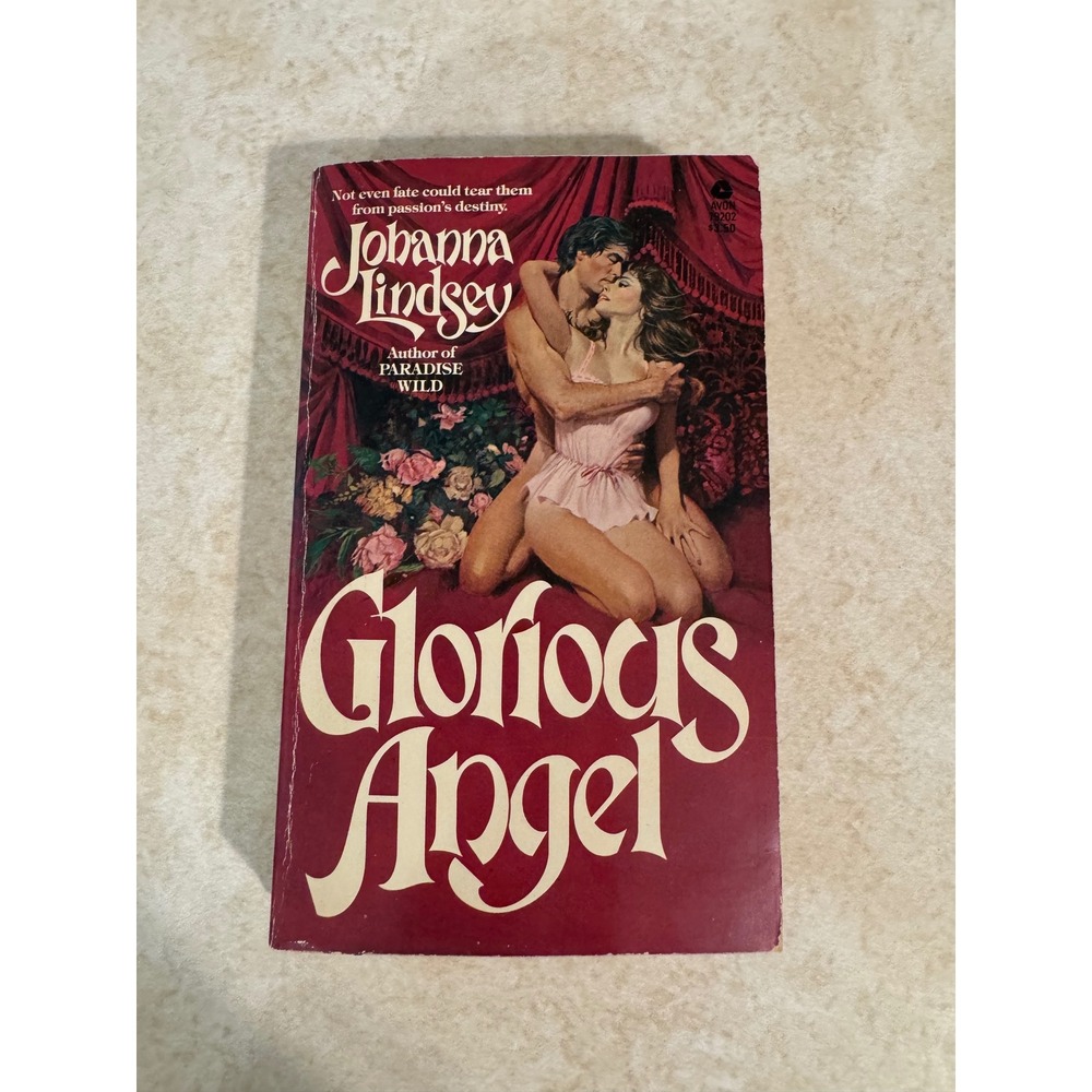 Glorious Angel Johanna Lindsey 1982 First Avon Printing Vintage Romance PBK